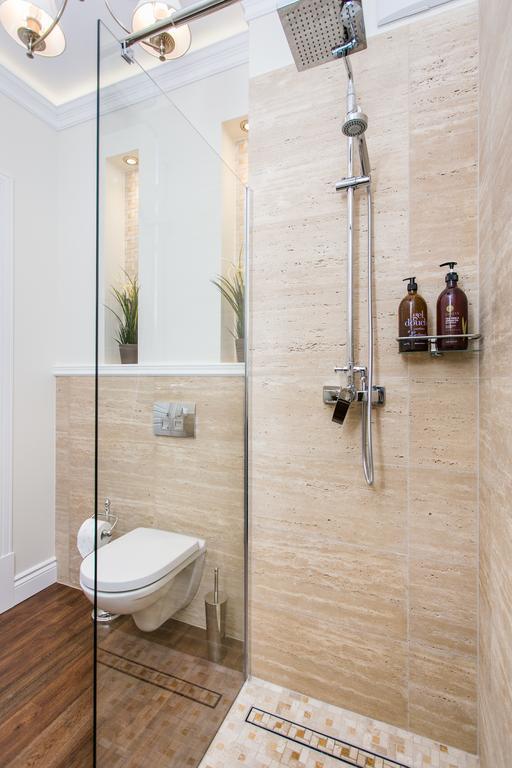 Executive 2-Bedroom Apartment Красков Екстериор снимка