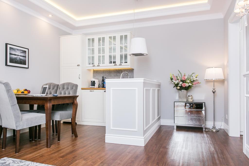 Executive 2-Bedroom Apartment Красков Екстериор снимка